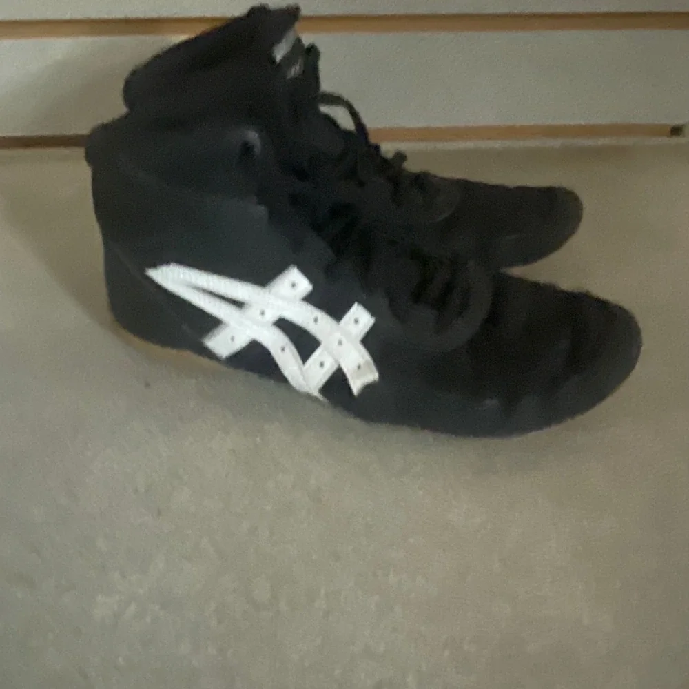 Asics Matflex‎ 6 Wrestling Shoes Black White Kids Youth Size 5 High Top